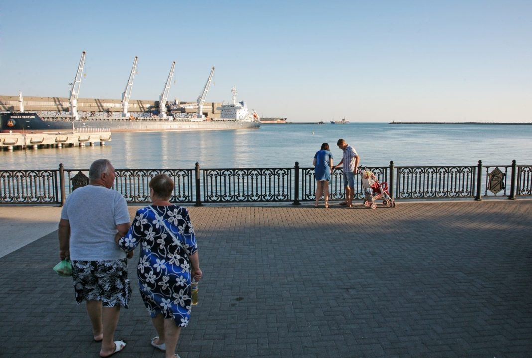 Туапсе набережная центрального пляжа